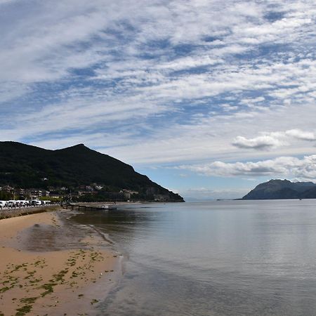 Apartamentos Tierra Y Arte Santoña Exteriör bild
