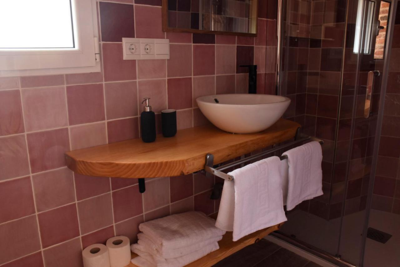 Apartamentos Tierra Y Arte Santoña Exteriör bild