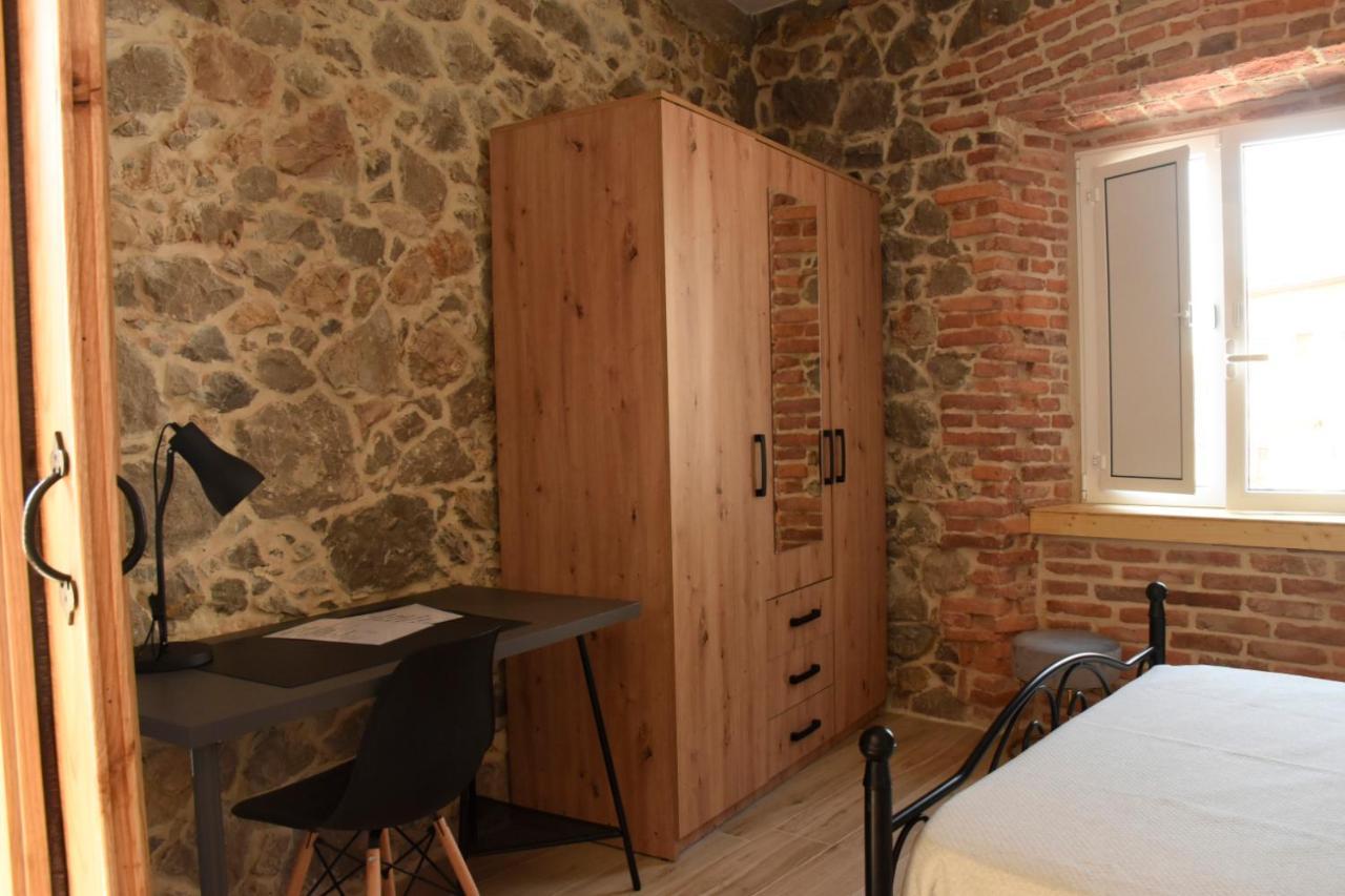 Apartamentos Tierra Y Arte Santoña Exteriör bild