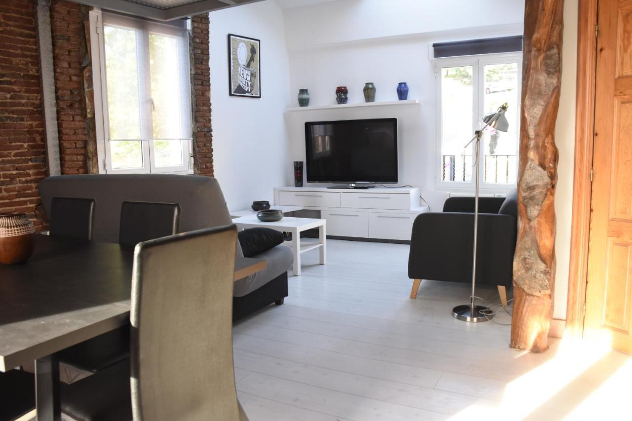 Apartamentos Tierra Y Arte Santoña Exteriör bild