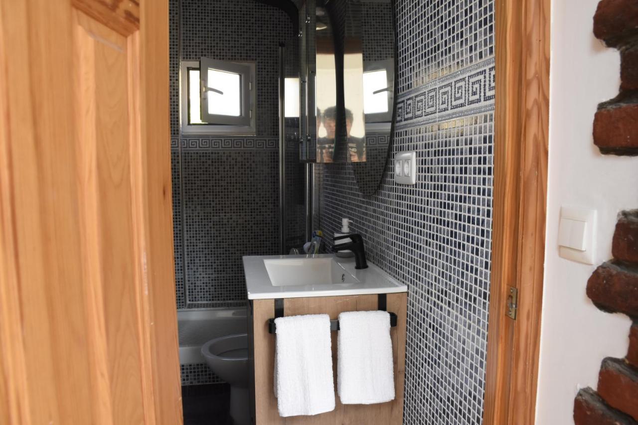 Apartamentos Tierra Y Arte Santoña Exteriör bild