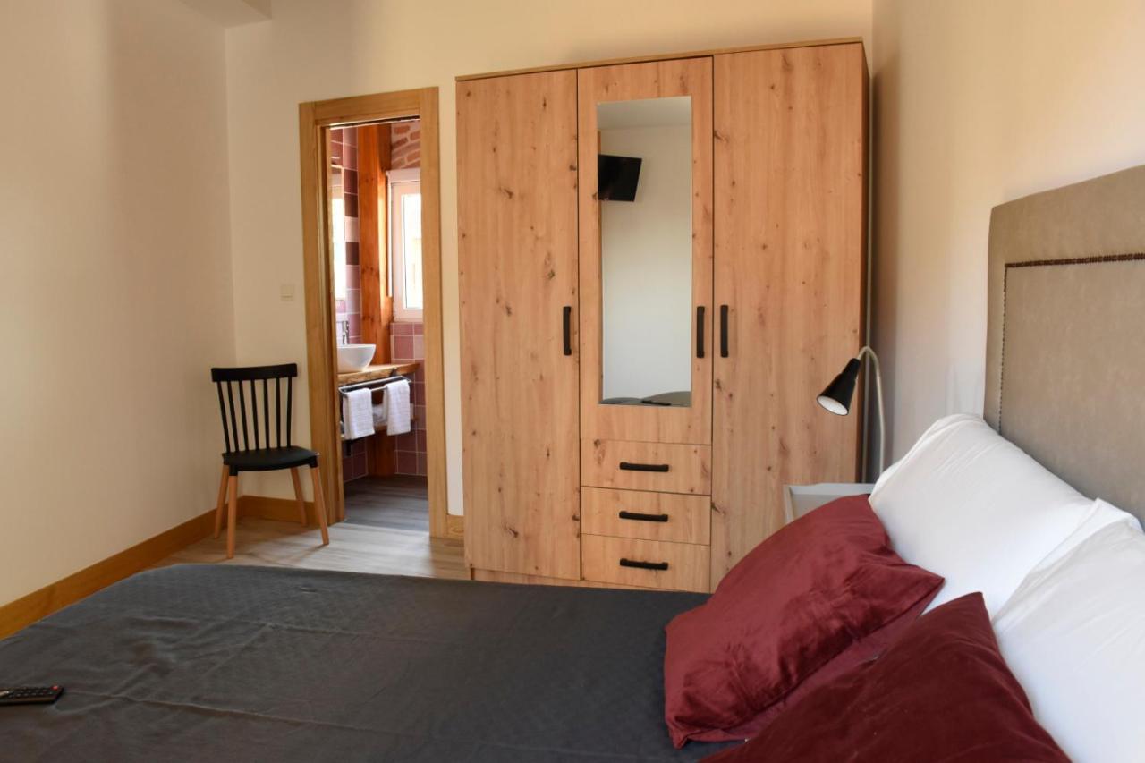 Apartamentos Tierra Y Arte Santoña Exteriör bild