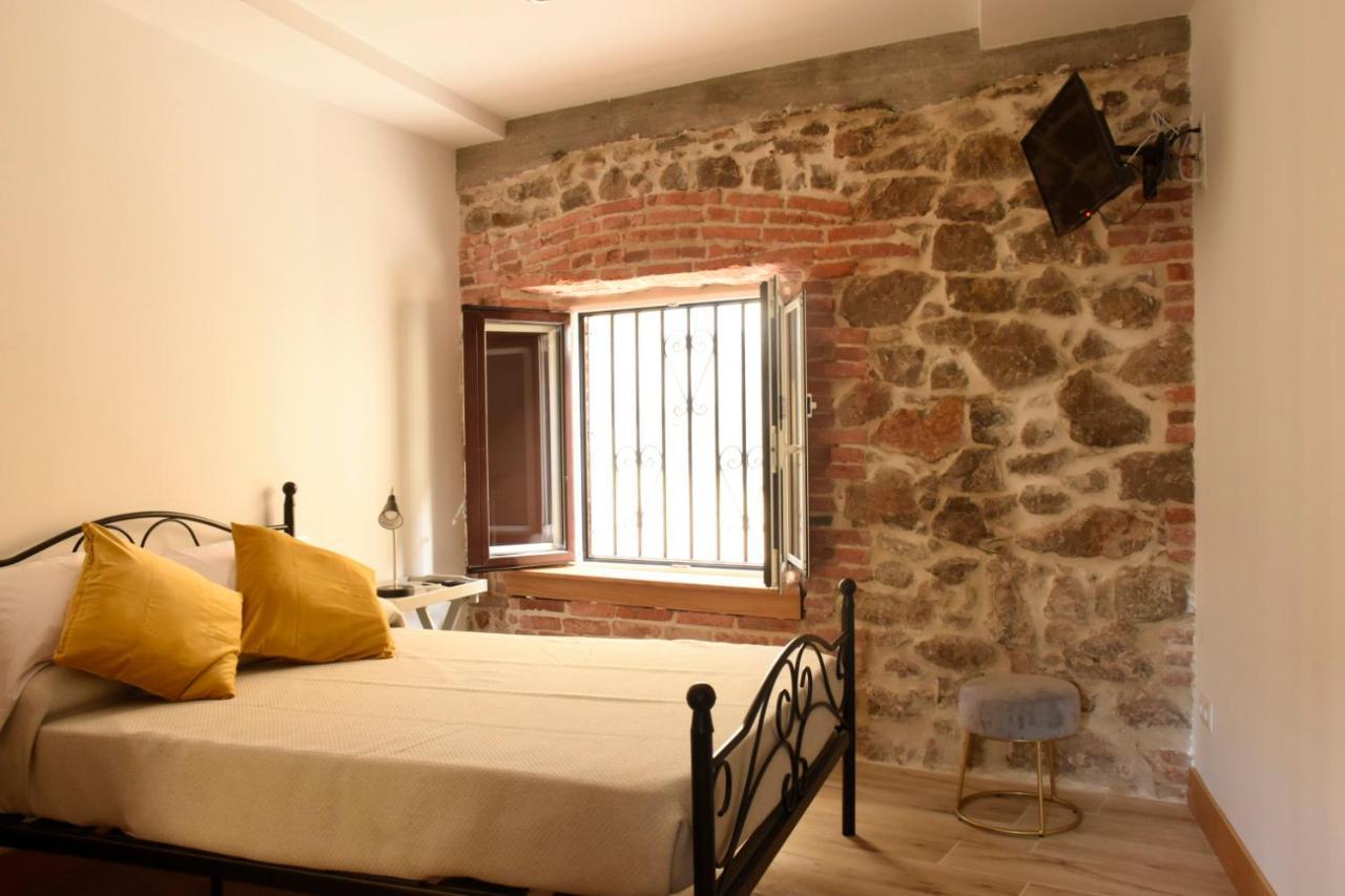 Apartamentos Tierra Y Arte Santoña Exteriör bild