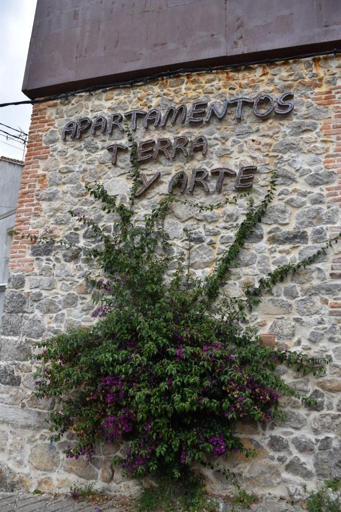 Apartamentos Tierra Y Arte Santoña Exteriör bild
